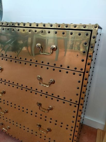 TRAVAIL CONTEMPORAIN
Paire de commodes en...