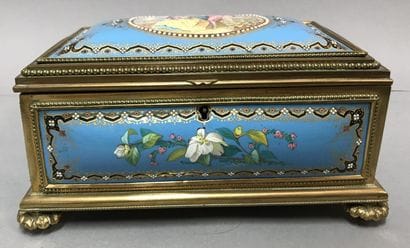 Jewelry box in the taste of Sevres with painted...