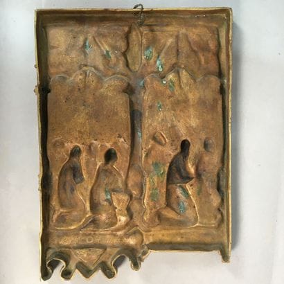 Bronze plaque with bas-relief decoration...