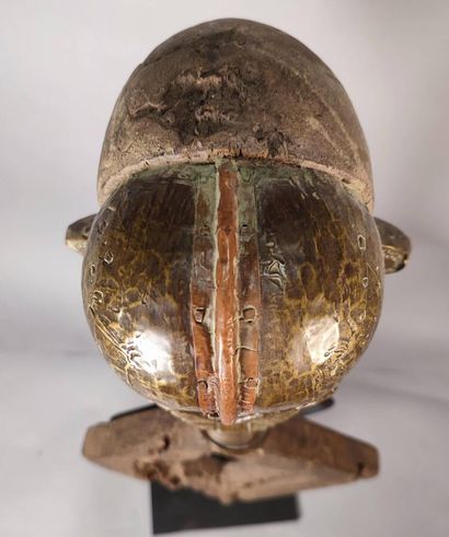 Reliquary guardian figure of the Kota type...