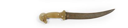Large Indian dagger of Mughal style. Khanjar...