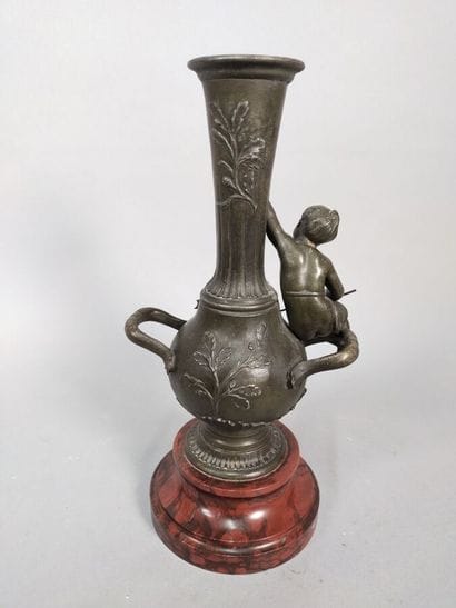 After FERRAND Ernest Justin 
Bronze vase...