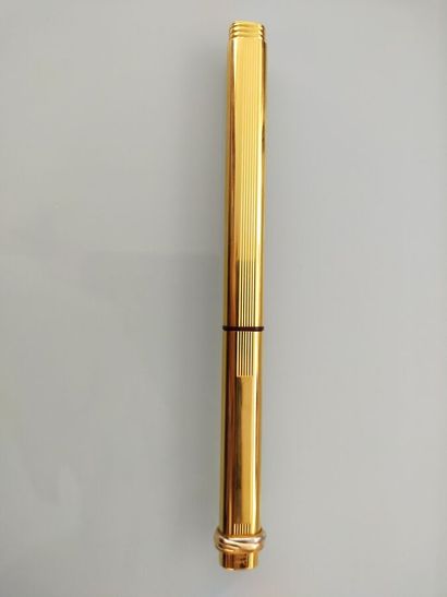 CARTIER Paris
Gilded metal fountain pen with...