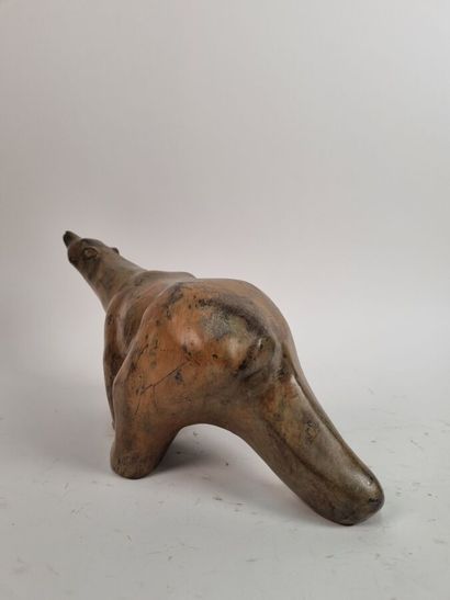 Pierre CHENET (XXth-XXIst)
Bear at rest
Bronze...