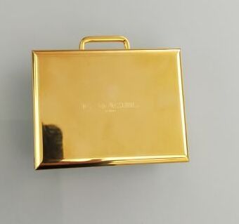 LANCEL
Travelling clock in gilded metal
Height...