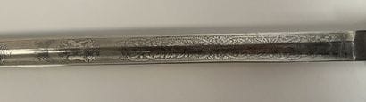 MANTON & Co ENGLAND 
Sabre de marine origine...