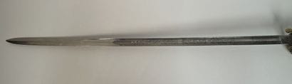 MANTON & Co ENGLAND 
Sabre de marine origine...
