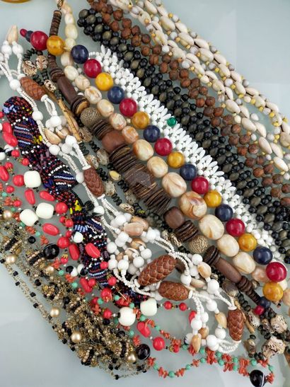 Lot of costume jewelry