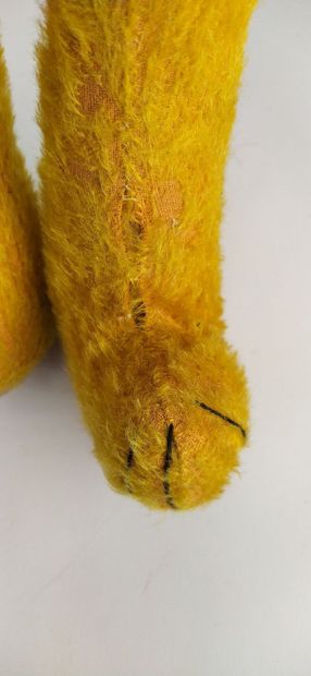 An antique doll
French manufacture, model...