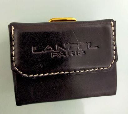 LANCEL
Travelling clock in gilded metal
Height...