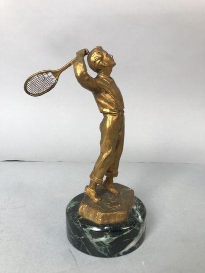 [tennis] lot :
- tennis player in glazed...