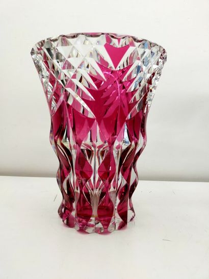VAL SAINT LAMBERT
Two crystal vases
Height...
