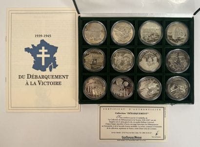 Box of 12 medals, Heritage Treasure, D-Day...