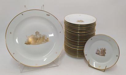 SEVRES
30 white porcelain cake plates with...