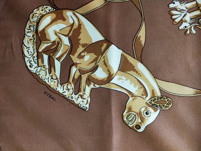 HERMES Paris
Square in printed silk 