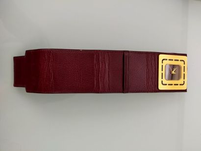 HERMES
Rectangular metal quartz travel alarm...
