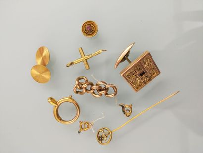 Lot of gold debris
Gross weight : 19.89 ...