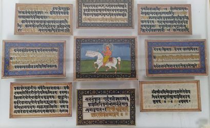 INDE
Ensemble de huit pièces encadrées avec...