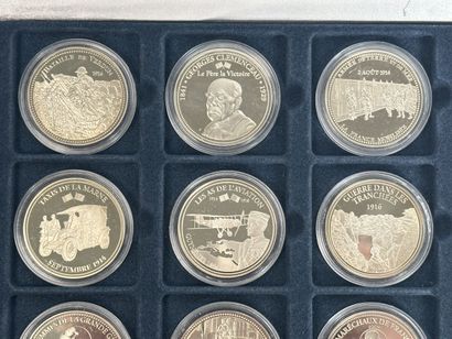 Box of 12 medals, second collection 14-18...