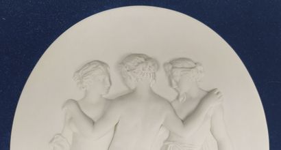 SEVRES 
Two medallions in cookie: the three...