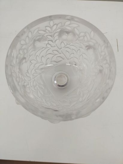 LALIQUE FRANCE
Set of three vases
-Vase on...