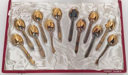 12 gilded silver mocha spoons
Weight : 115...