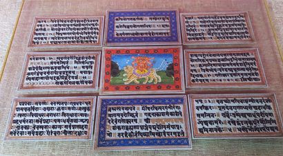INDE
Ensemble de huit pièces encadrées avec...