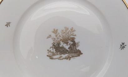 SEVRES
30 white porcelain cake plates with...