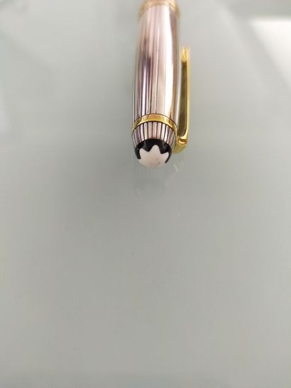MONTBLANC
Ballpoint pen, cap and barrel in...