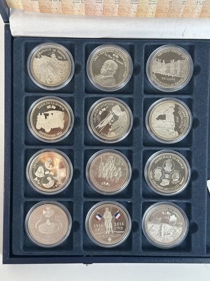 Box of 12 medals, second collection 14-18...