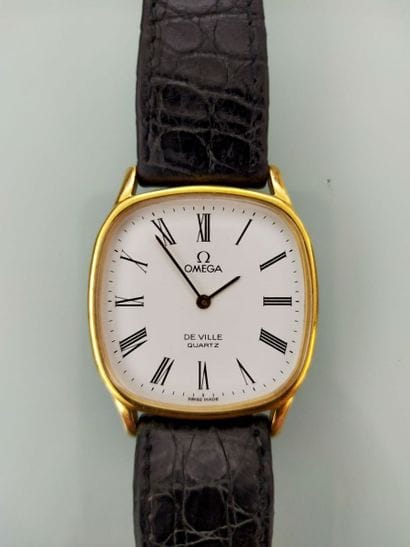OMEGA
Men's watch with rectangular dial in...