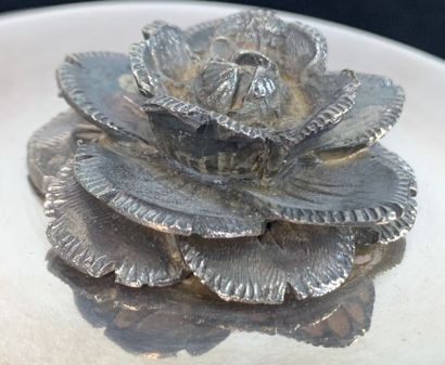 Candy box in silver plated metal