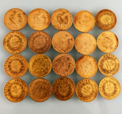 10 coins of 10 Francs gold, France
(worn...