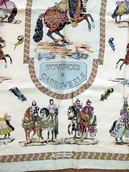 HERMES-PARIS
Square in printed silk, titled...