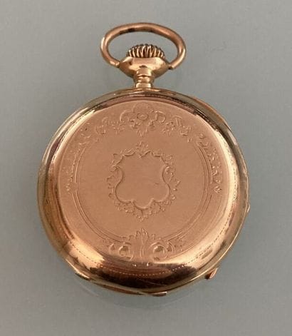 Pocket watch in 18k yellow gold
Gross weight...
