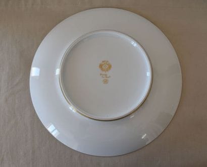 HERMES Paris
Large round porcelain dish :...
