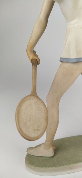 [tennis] lot :
- tennis player in glazed...