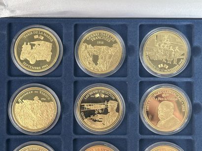 Box of 12 medals, collection 