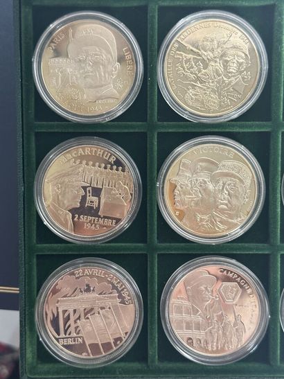 Box of 12 medals, Heritage Treasure, D-Day...