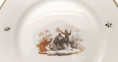 SEVRES
30 white porcelain cake plates with...