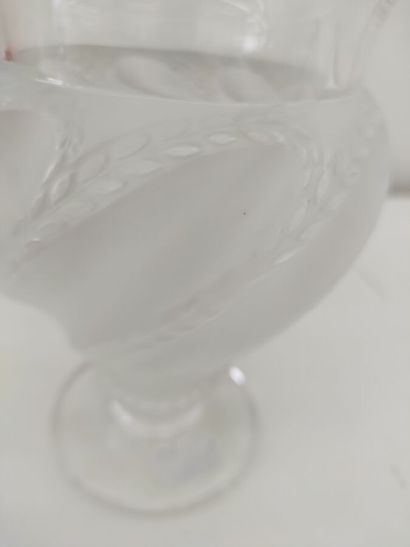 LALIQUE FRANCE
Set of three vases
-Vase on...