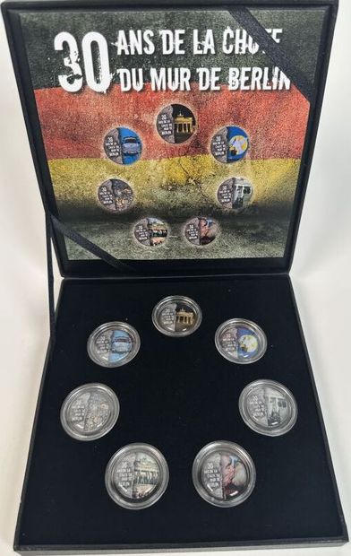 Box, 30 years of the fall of the Berlin Wall
Aluminum,...