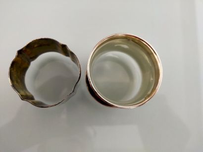 Two silver napkin rings 
Weight : 68 gr