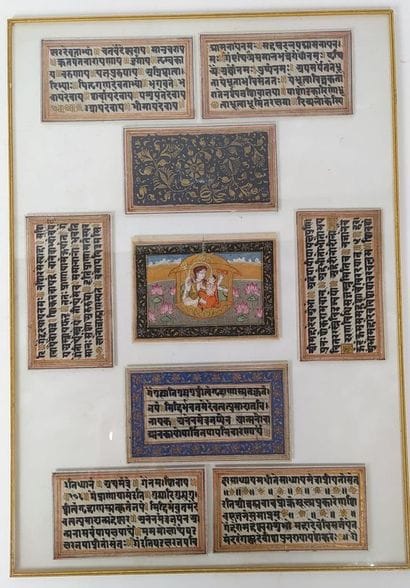 INDE
Ensemble de huit pièces encadrées avec...