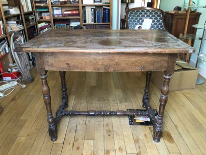 Oak armchair, worn yellow fabric upholstery
Height...