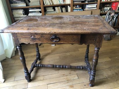 Oak armchair, worn yellow fabric upholstery
Height...