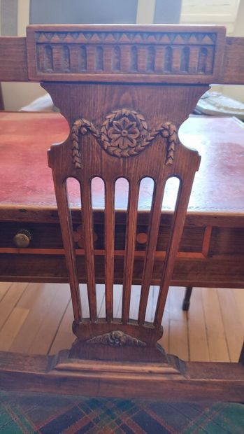 Natural wood armchair with openwork back.
Height...