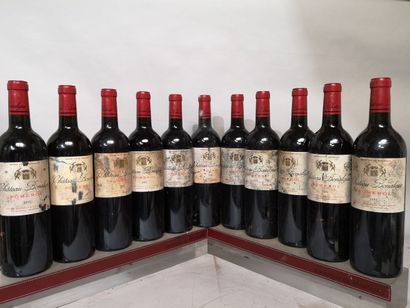 11 bottles Château BONALGUE - Pomerol 2005...
