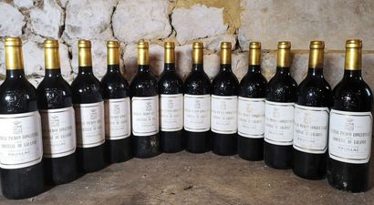 12 bouteilles Château PICHON LONGUEVILLE...