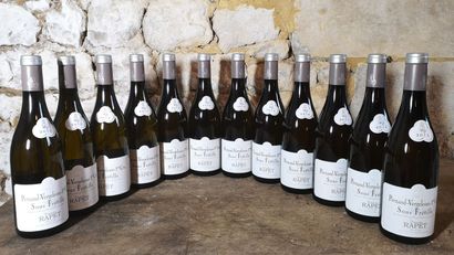 12 bouteilles PERNAND VERGELESSES 1er cru...